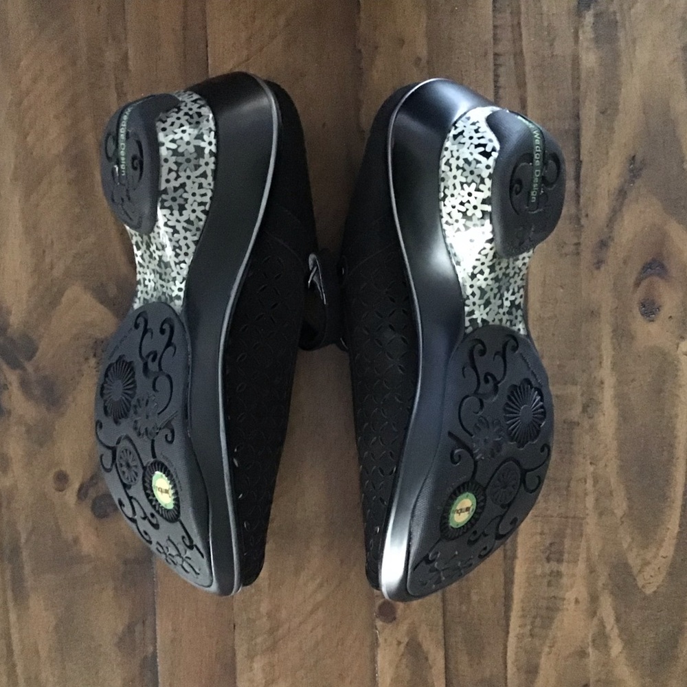 Jambu Journey Encore Sandal - Picture 8 of 12